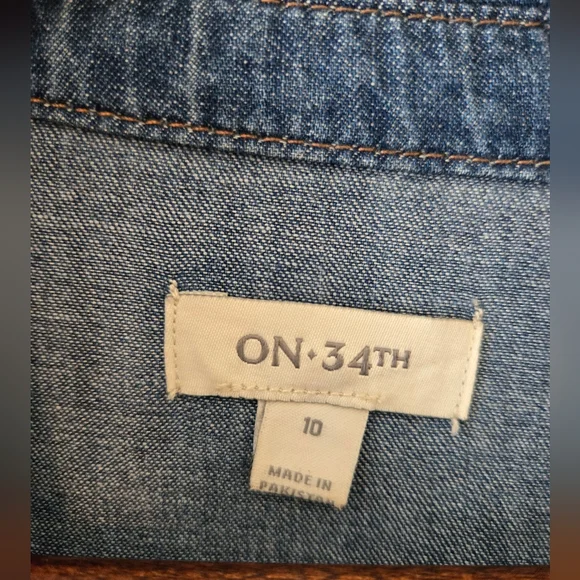 On 34th Blue Lightweigt Denim Jumpsuit with Relaxed Fit and Full-Length Sleeves - Picture 3 of 3